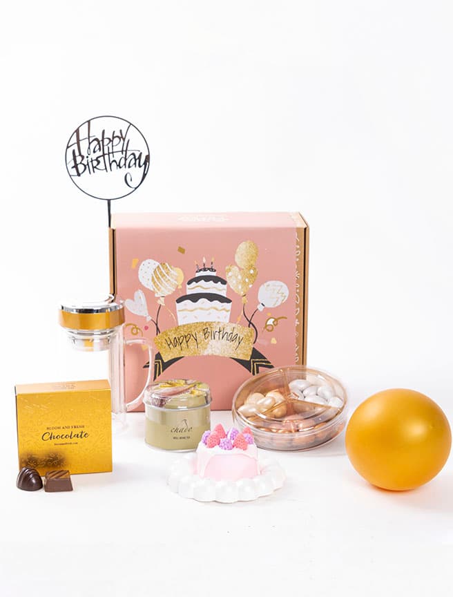 Birthday Box Gold